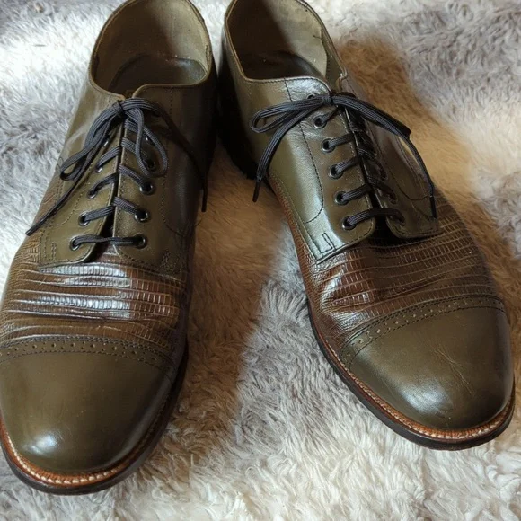 Stacy Adams dress Oxford's shoes. Two-texure - Picture 2 of 5